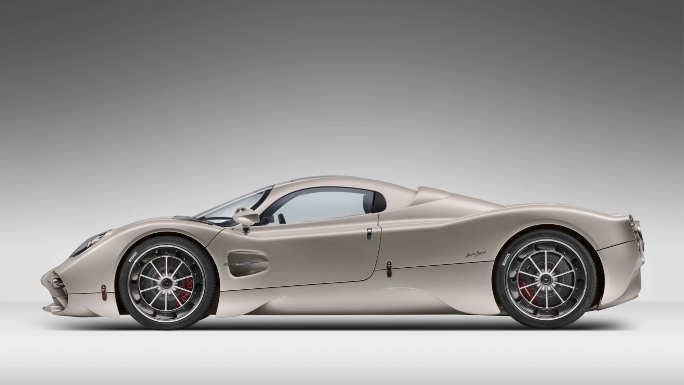 Pagani Utopia